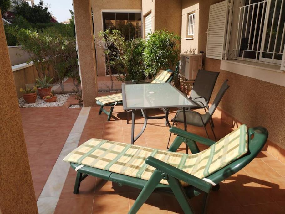 Apartament Z Duzym Tarasem Na Pieknym Osiedlu Orihuela Buitenkant foto