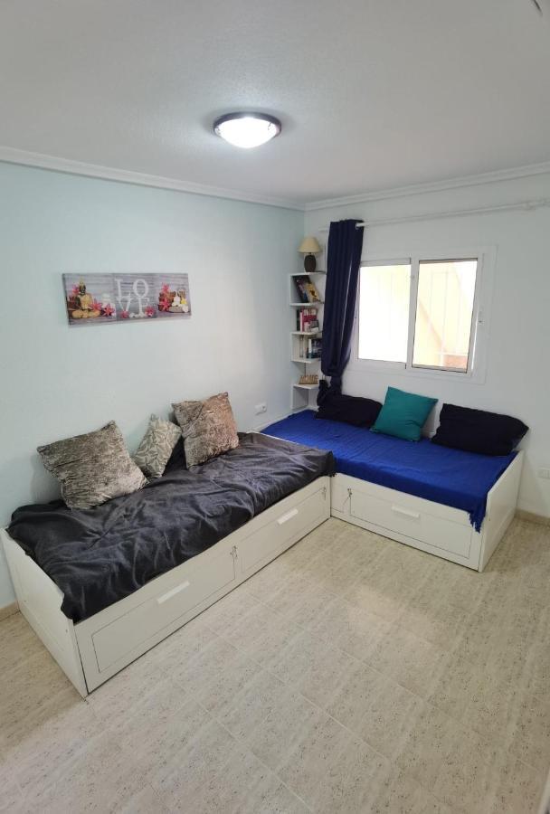Apartament Z Duzym Tarasem Na Pieknym Osiedlu Orihuela Buitenkant foto