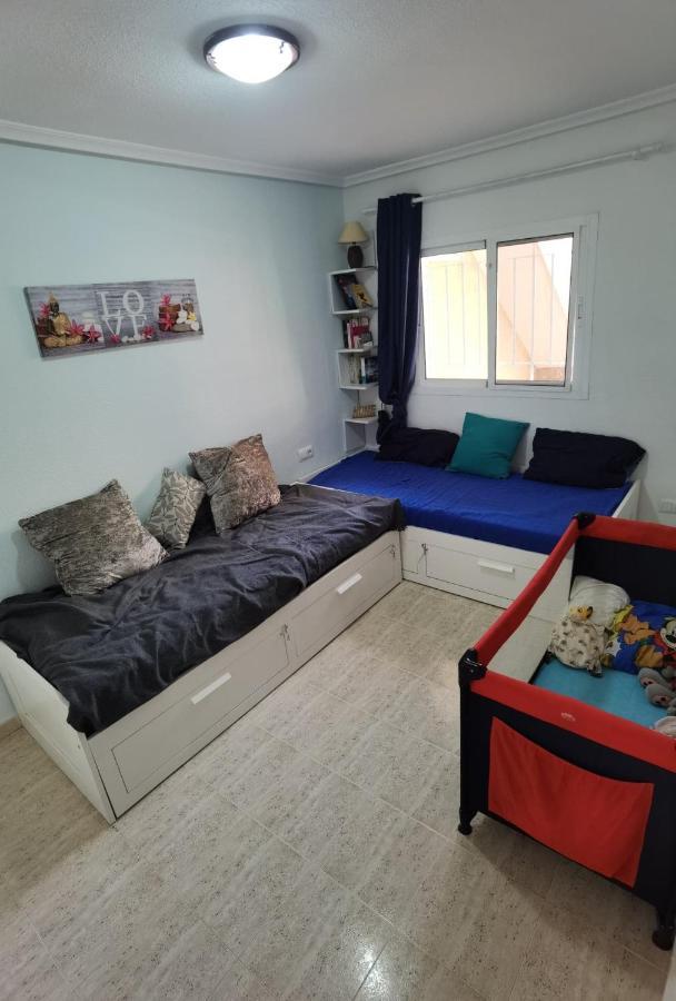 Apartament Z Duzym Tarasem Na Pieknym Osiedlu Orihuela Buitenkant foto