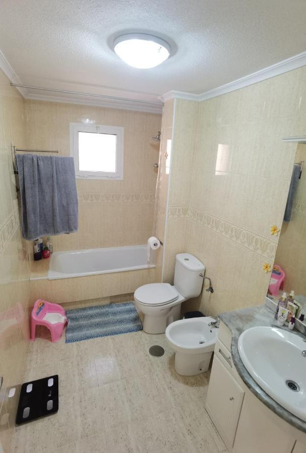 Apartament Z Duzym Tarasem Na Pieknym Osiedlu Orihuela Buitenkant foto